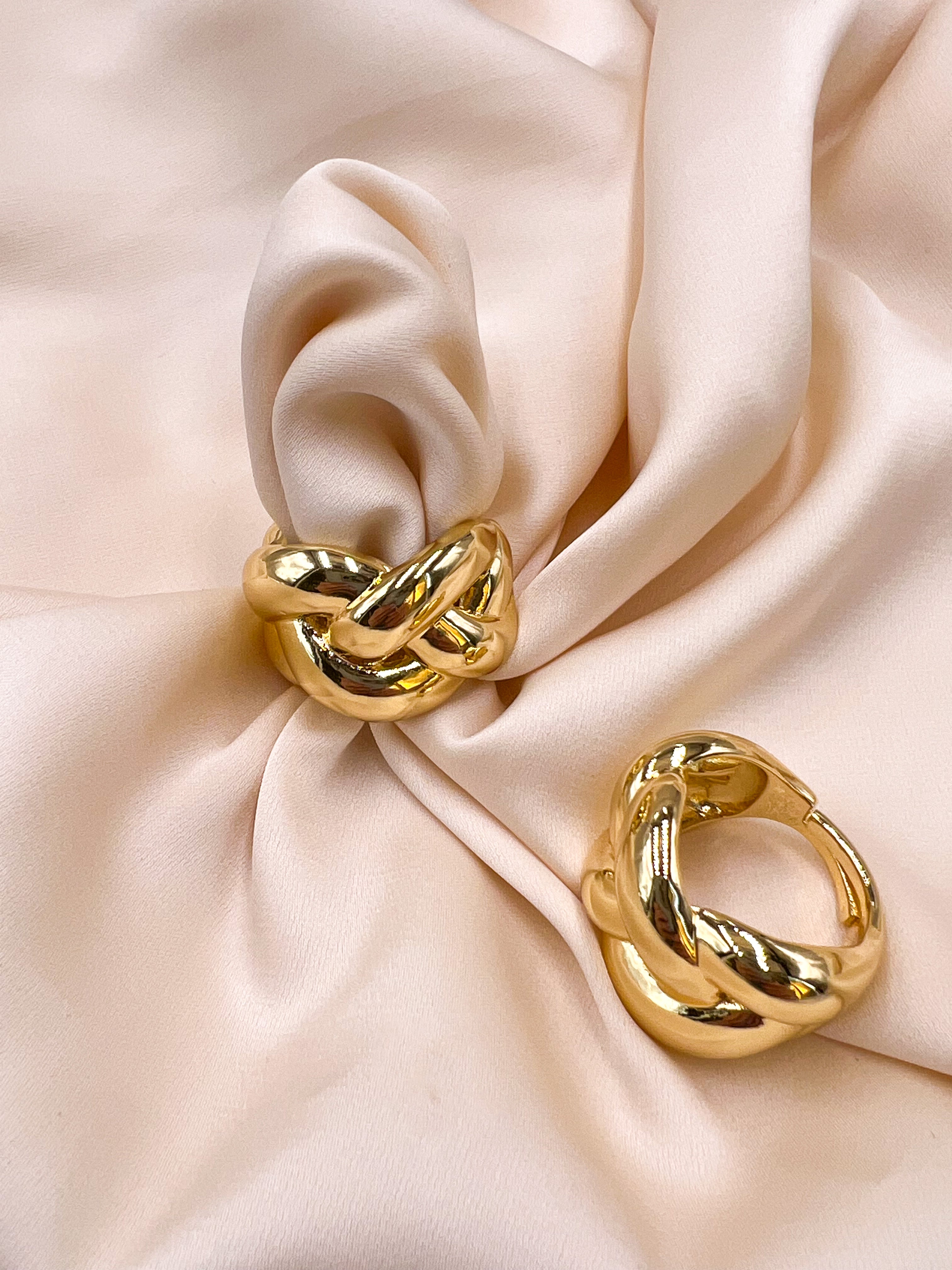 Anillo trenzado dorado en rodio  - EKA Accesorios